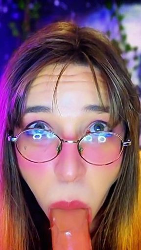 MILF Trans Girl Give the Best Blowjob