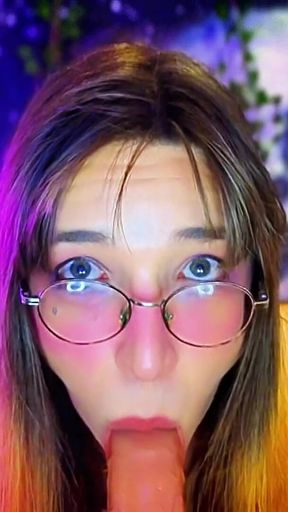 MILF Trans Girl Give the Best Blowjob