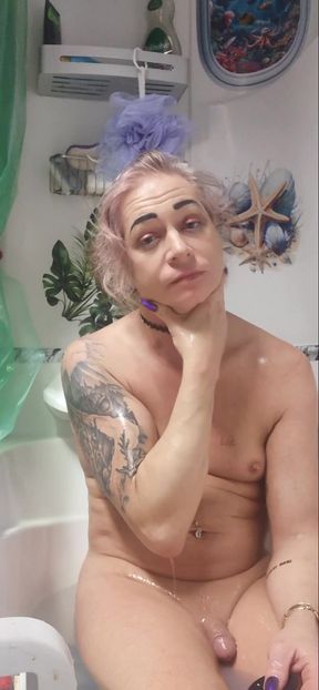 Bath with anal tunnel plug