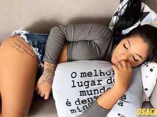 Gostosa amadora fode forte