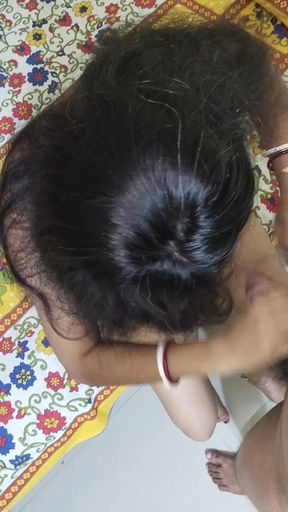 Hot Desi bhabi's hair hand job and get fucked so much