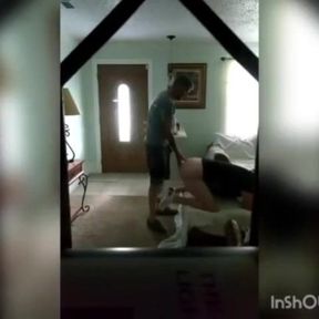 Anonymous Bareback Hookup with a Stranger 2