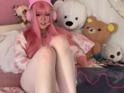 Kawaii gamer girlfriend cums for you while doing homework  Full vid; onlyfans feyafern