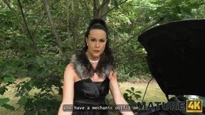 Texas Patti's Outdoor Adventure: A Steamy Encounter on Her Car!