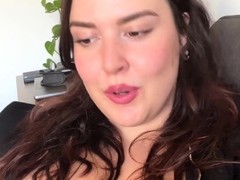 Leann amateur beautiful brunette with big boobs
