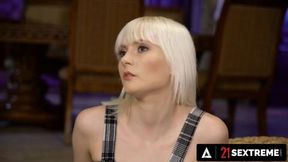 21 SEXTREME - Step-milf Conchita Catches Miss Melissa & Eats Her Pussy