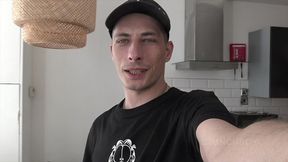 bareback experience from london wuith sexy boys discrets and hot