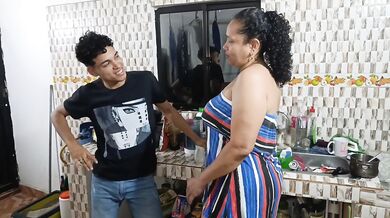 The neighbor drank sugar till my dick burst in her mouth