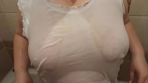 Big boobs in wet white t-shirt