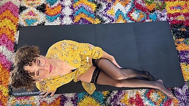 Yoga Lingerie BIG ASS JEWISH MILF