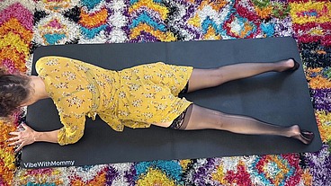 Yoga Lingerie BIG ASS JEWISH MILF