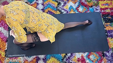 Yoga Lingerie BIG ASS JEWISH MILF