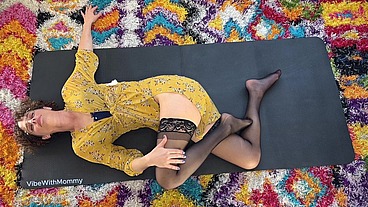 Yoga Lingerie BIG ASS JEWISH MILF