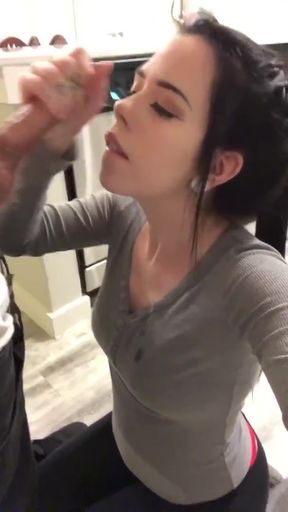 Babe Ellie shows cute facial after cum shot