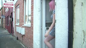 Big ass Carly Rae gets sprayed with a warm load from Luke Hardy