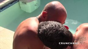Bareback threesome sex party in the swimming pool