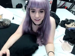 Amateur Webcam Teen Masturbates And Teases