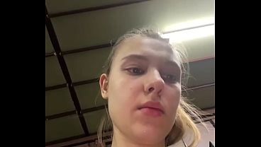 Extreme Squirting in the public gym with jucielussie