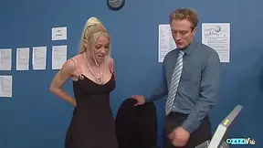 Zi Zi In Cumshot With Bubbly Goddess From