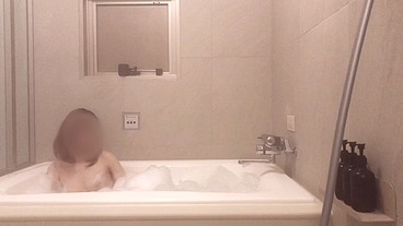 Mixed bathing in a bubble bath