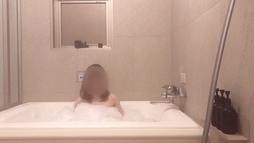 Mixed bathing in a bubble bath