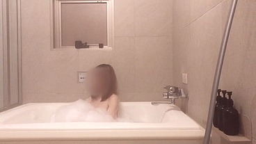 Mixed bathing in a bubble bath