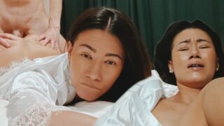 POV av amatør små pupper asiatisk MILF-hore får anal knulling