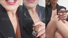 sempre fico cheia de tessao quando fumo.charuto