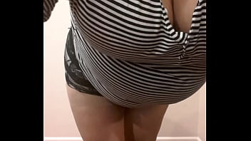 Exitada con ganas de que me den verga