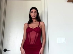 Queen Ally - Pick For Alpha