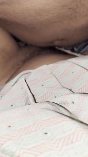 Thrilling moment from &quot;Reetu bhabhi ka hot finger&quot;