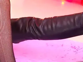 Mihiro Gets Her Pussy Fucked Hard and Takes It Like a Pro Queen
