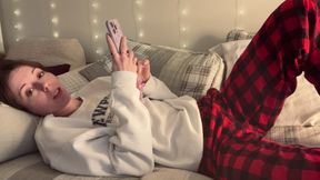 Step Sis Gets Her Toy Back and Uses It to Cum