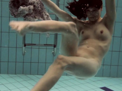 Loris Licicia super hot underwater swimming naked