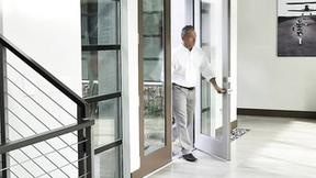 ”Bailer Boyfriends Switched 4 Stepdads on Valentine”