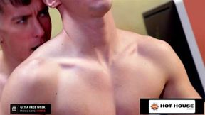 Hospital Intern Fixes A Hard Cock With His Mouth