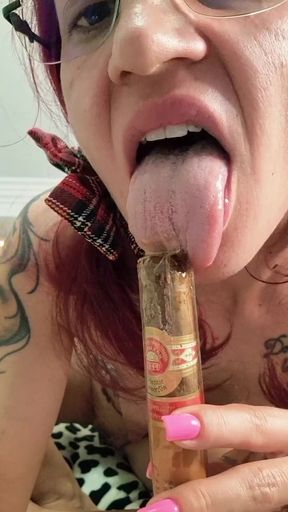 Fuck the ass with the cigar after lick and suck it!