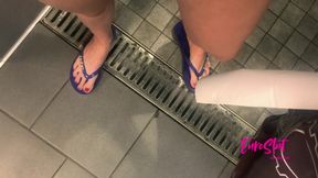 Trashy outdoor pissing and masturbating in the gym locker room (ES136A)