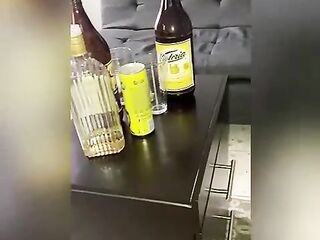 THREESOME CASERO en una FIESTA! Mexicana Caliente se la COGEN Entre DOS AMIGOS! 2 COCKS ONE CUTIE! VOL 1