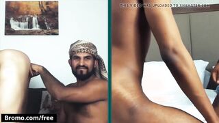 Fellows Enjoys Shagging Fellows Arsehole Until It Hurt - Bromo