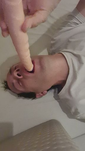 Deep throat fuck
