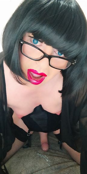 Trans Emma playing solo