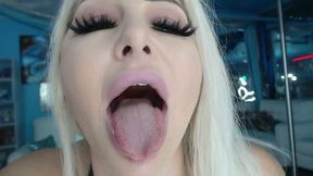 Adrianna Fox Private Show