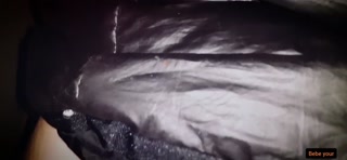 Porno romanesc eleva suge pula si isi rupe pizda in public la hotel