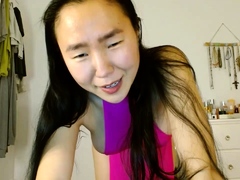 New Zealand Asian teen masturbation webcam