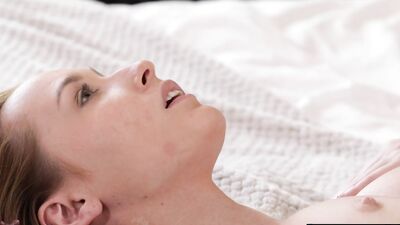 Stunning blonde's smile is charming as she masturbates avidly