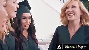 Wild Grad Milfs Team Fuck Photographer