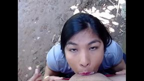 mi amigo se calienta en el parque y se la chupo ... se corre en mi boca ... que rico semen alexachris20
