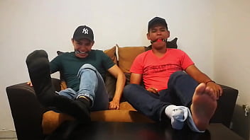 N.96 ARTURO Y MARCO JUGANDO AMORDAZADOS/ARTURO AND MARCO PLAYING GAGGED