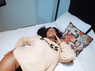Black honey Luana Couto gets railed